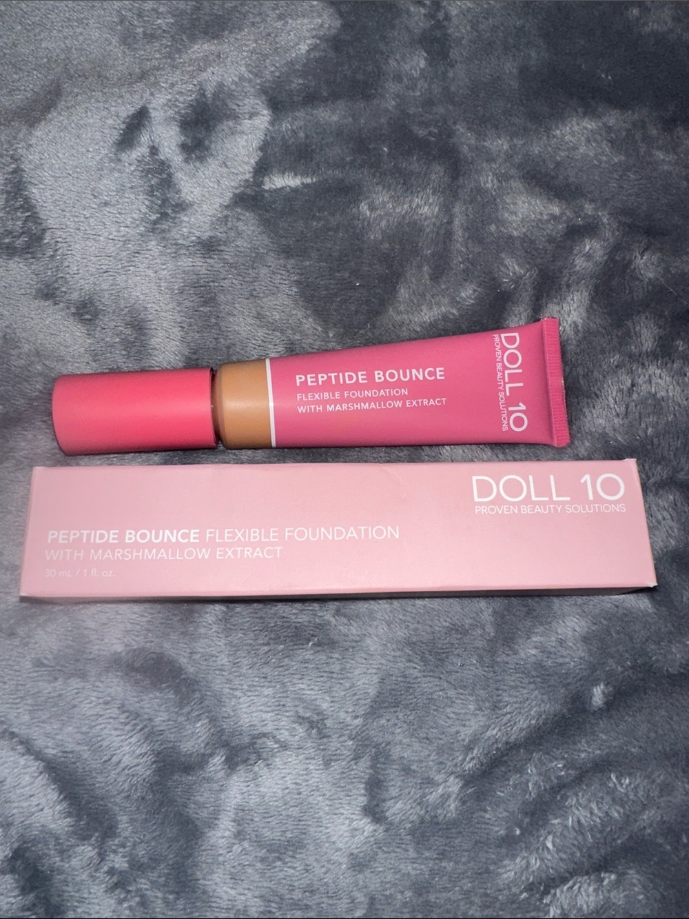 Doll 10 Peptide Bounce Flexible Foundation — Tan Deep  Shade